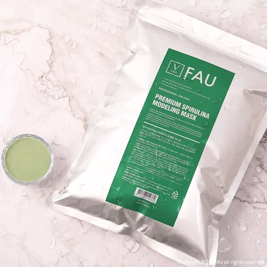 FAU Premium Spirulina Modeling Mask